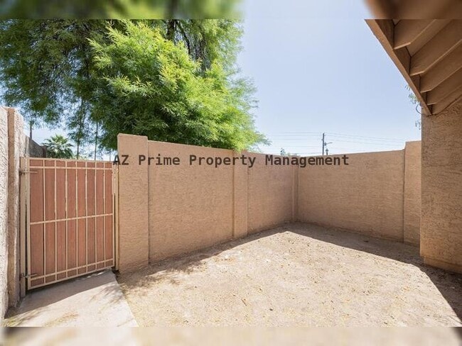 Building Photo - 7314 N 43rd Ave