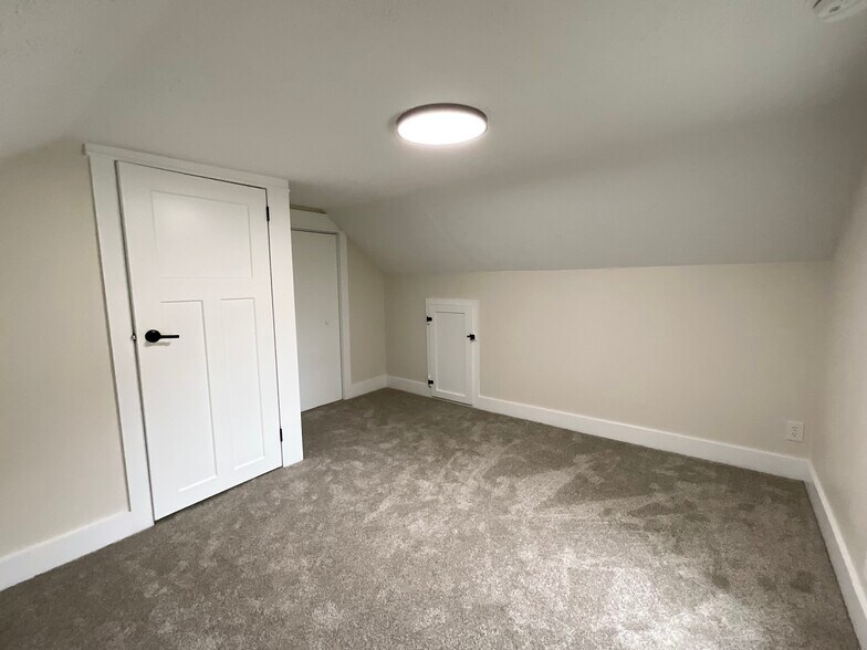 1 of 2 Upstairs Bedrooms - 123 Chestnut St