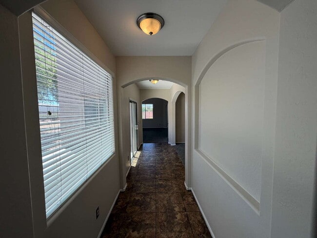 Building Photo - 38134 N Establo Dr