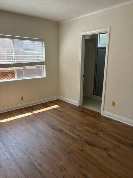Building Photo - 4141 Irving Pl