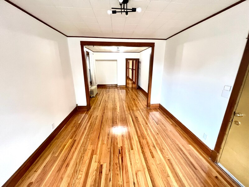 Building Photo - 5053 W Berenice Ave