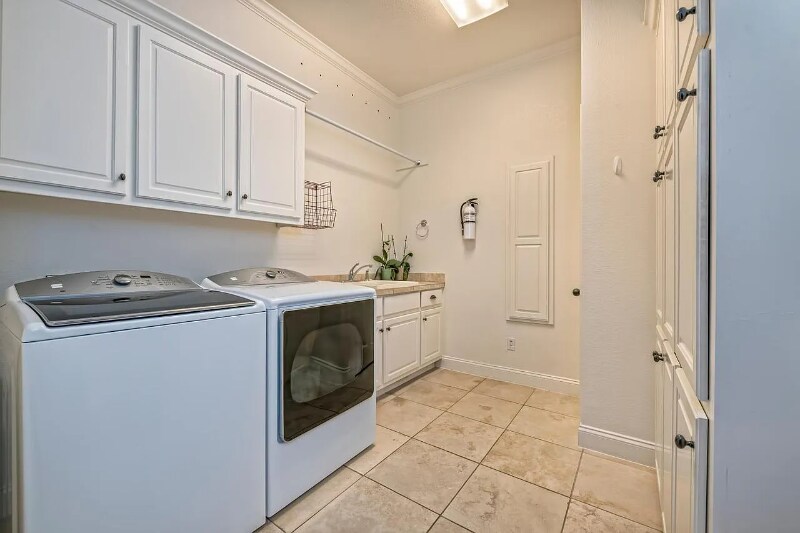 Building Photo - 1029 Windstone Dr