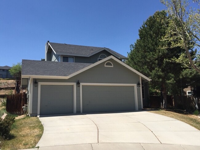 Building Photo - 3964 Glenview Terrace