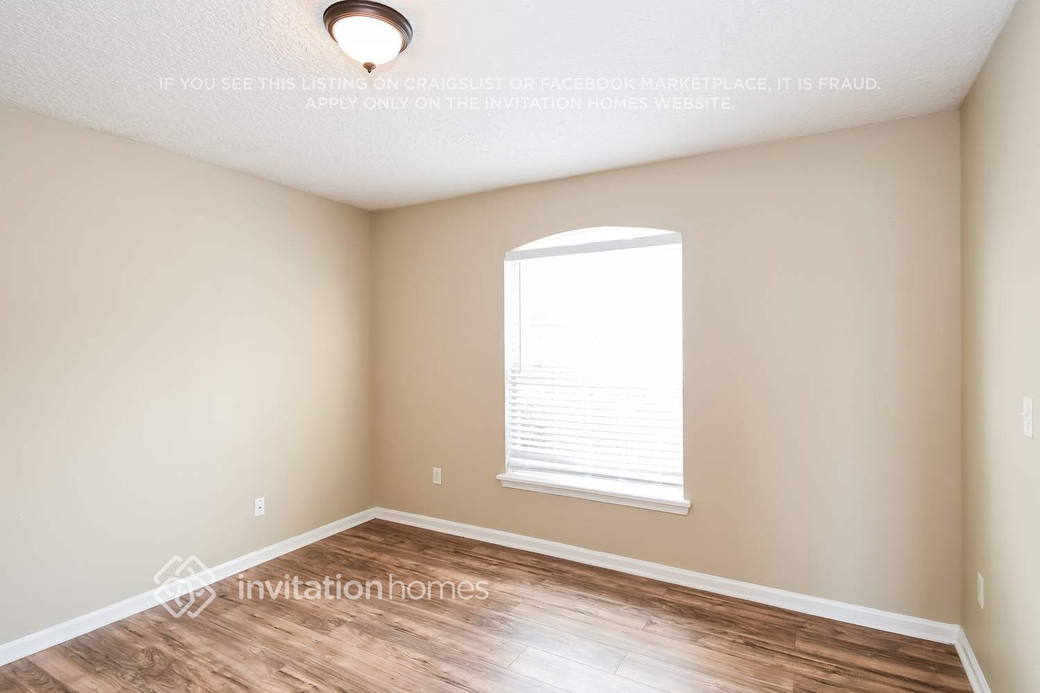 Building Photo - 6099 Green Pond Dr