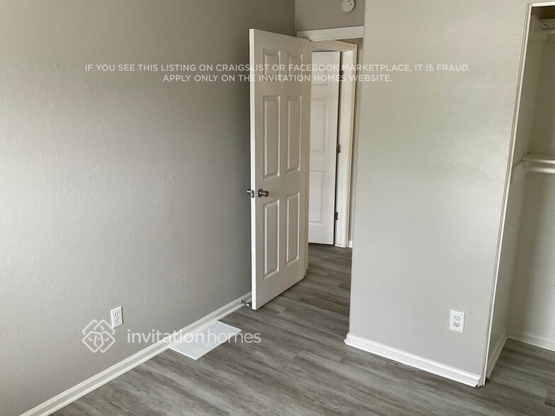 Building Photo - 1621 Gibralter St