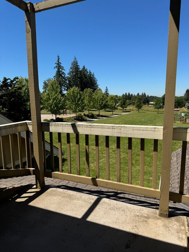 Building Photo - Make this beautiful country home yours! Our home is available for immediate rent.