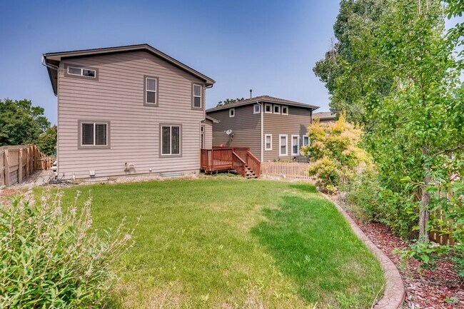 Building Photo - Gorgeous light and bright home in desirable Hearth neighborhood
