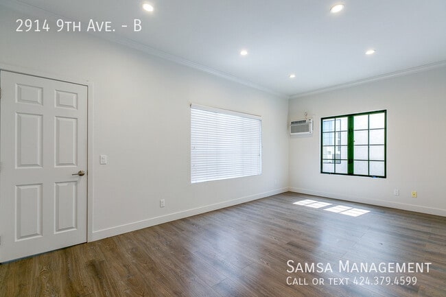 Building Photo - 2914 9th Ave