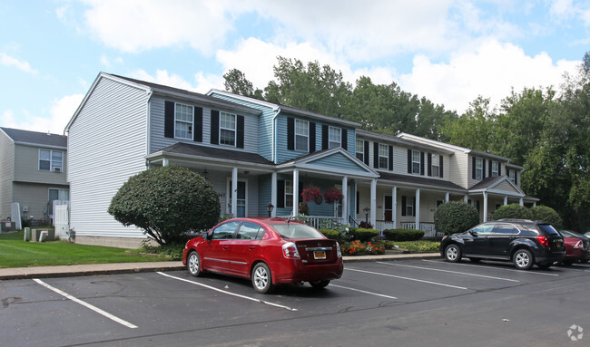 Building Photo - Heritage Park Apartments