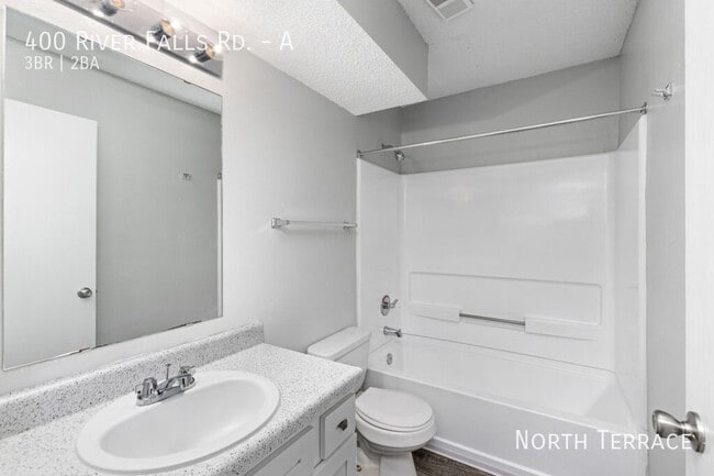 Building Photo - 400 River Falls Rd