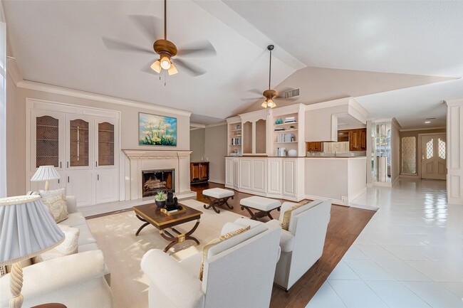 Building Photo - 365 Champions Colony III St