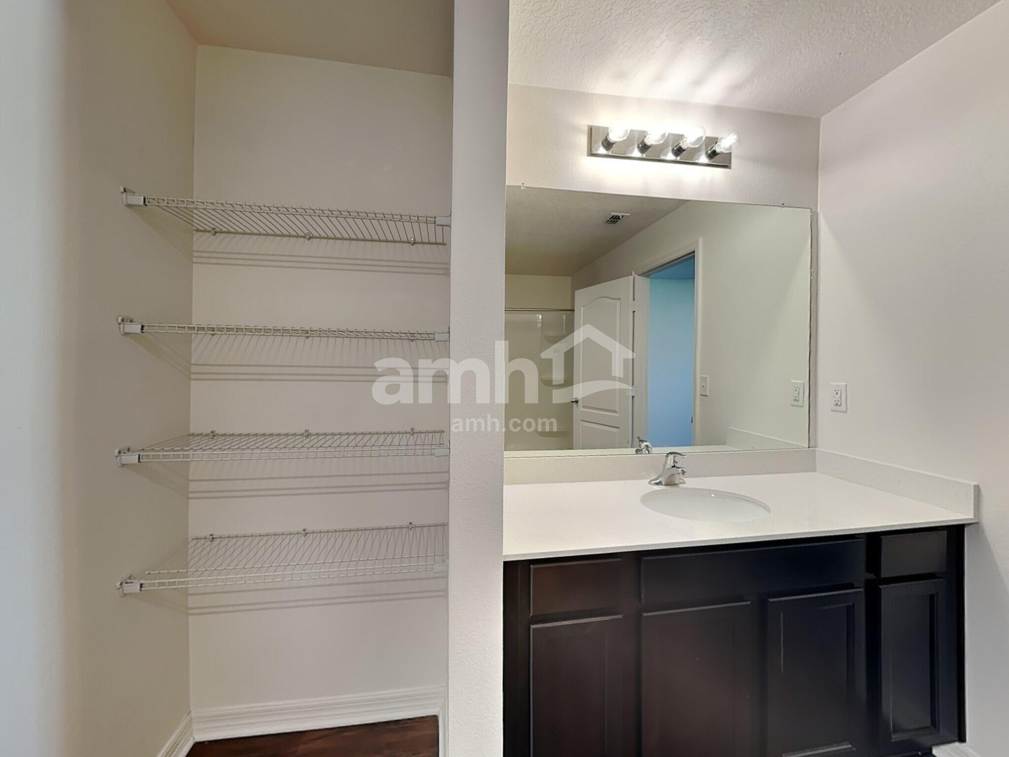 Building Photo - 1222 Brenton Leaf Dr