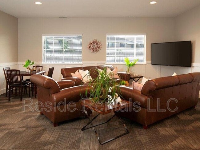 Building Photo - 1754 N 500 W