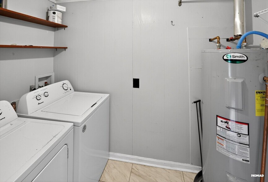 Building Photo - 79 Springbrook Cir