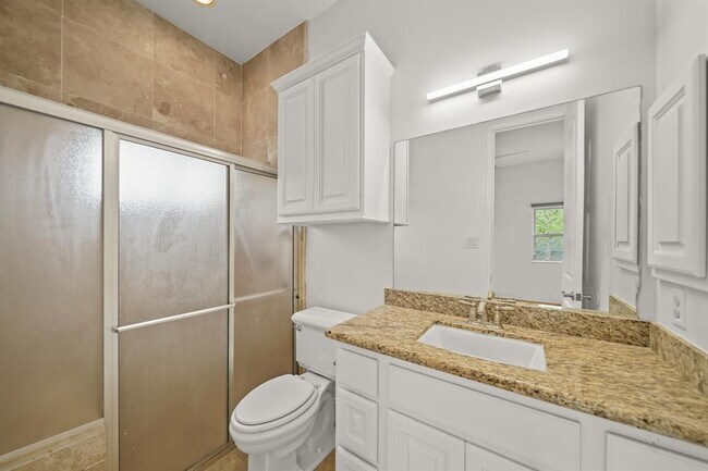 Building Photo - 9714 Braesmont Dr