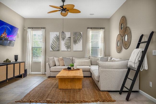 Building Photo - 412 N Hampton Dr