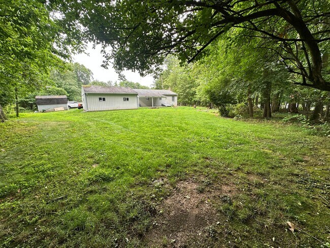 Building Photo - 9 Hardy Ln