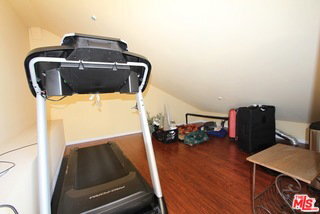 Building Photo - 1120 21st St