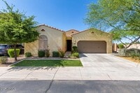 Building Photo - 290 E Indigo Dr