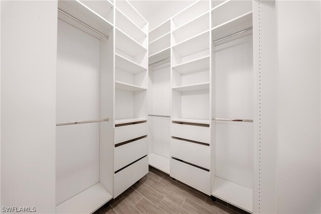 Building Photo - 1059 Enbrook Lp