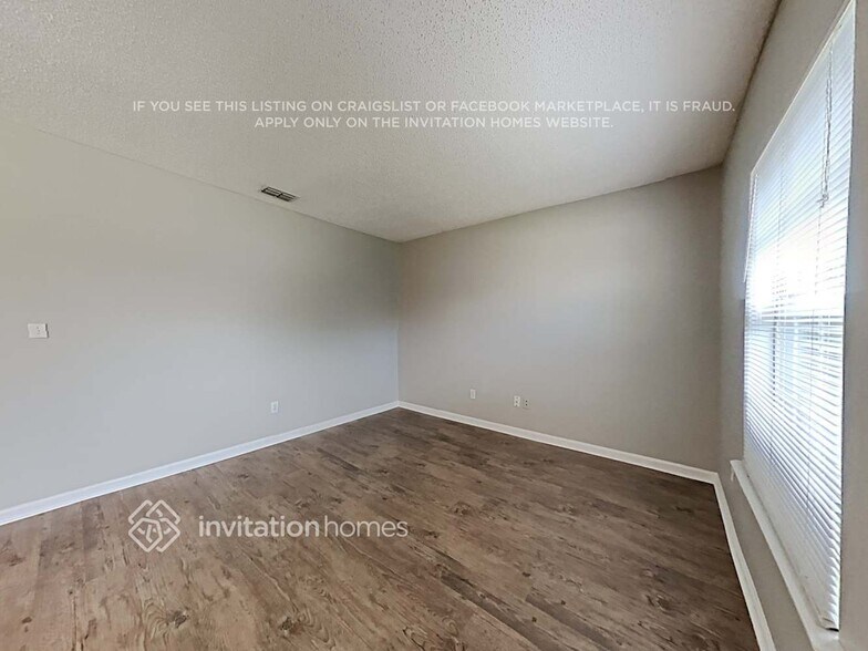 Building Photo - 12473 Hatton Chase Ln E