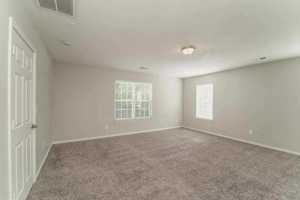 Building Photo - 8819 Twisted Pine Dr
