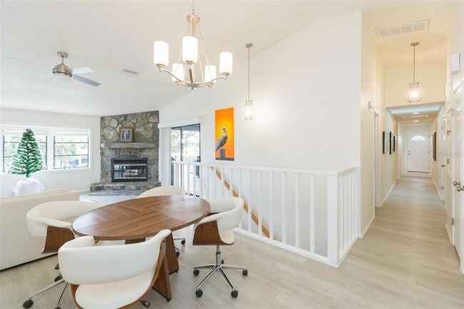 Building Photo - 3604 E Maritana Dr