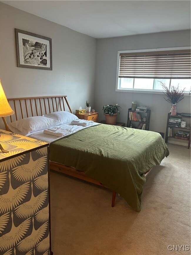 Building Photo - 214 Wildwood