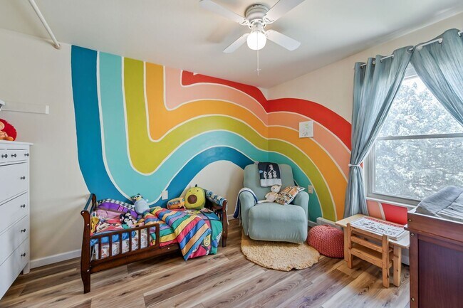 Building Photo - Lovingly Upgraded 2-Bedroom 3rd Floor Condo in Central Fort Collins With Abundant Personality