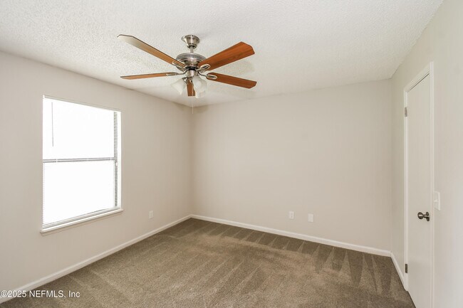 Building Photo - 7756 Pepper Cir E