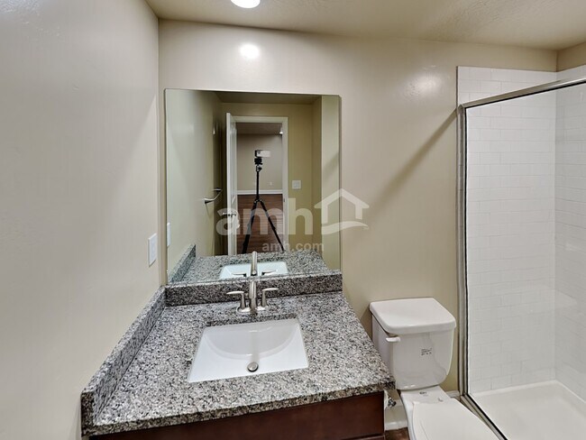 Building Photo - 4437 N Morgan Way