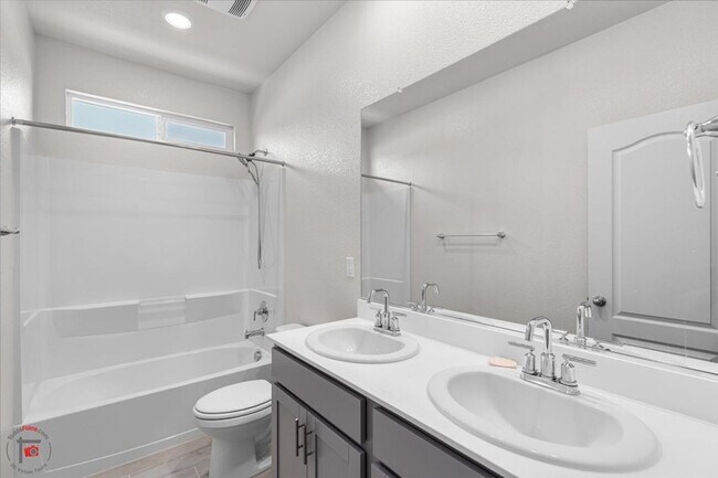 Building Photo - 2911 Buckley Ct