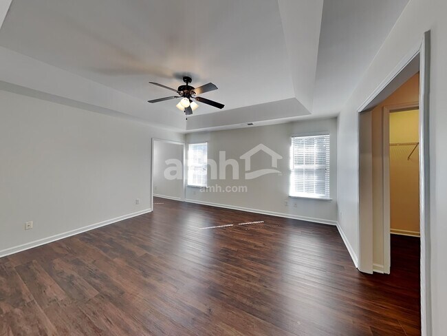 Building Photo - 126 Elrosa Rd