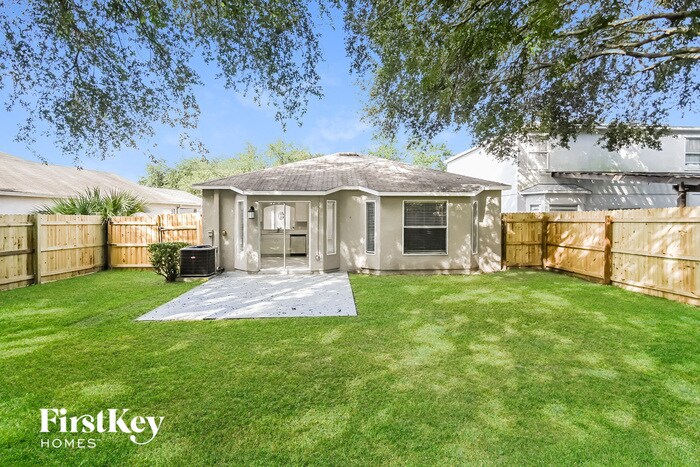 Building Photo - 8457 Quarter Horse Dr