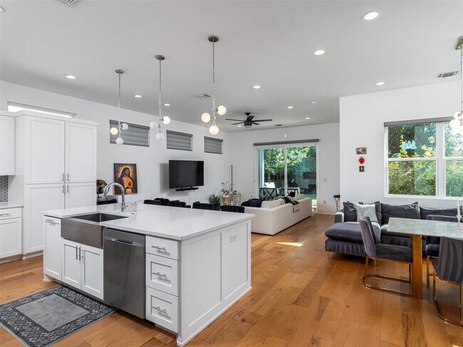 Building Photo - 6309 Keegans Dr