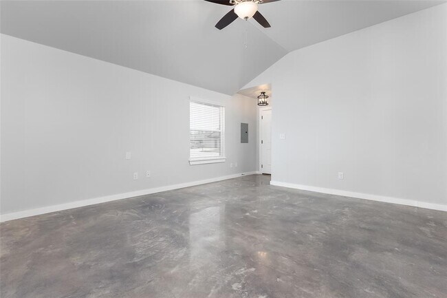 Building Photo - 2327 SW 90th Pl