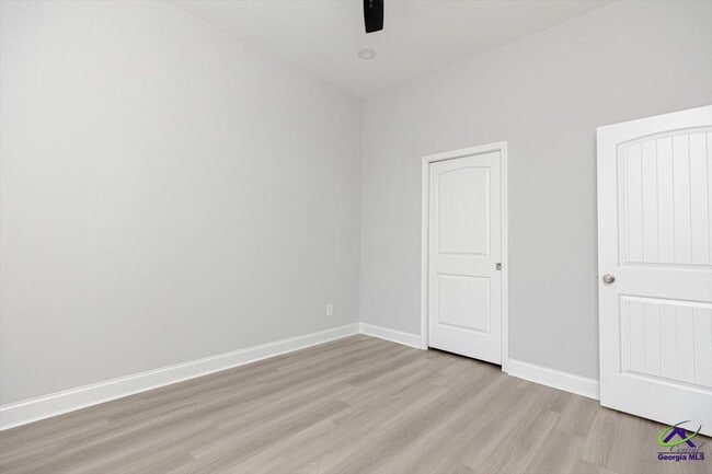 Building Photo - 1013 Northside Dr