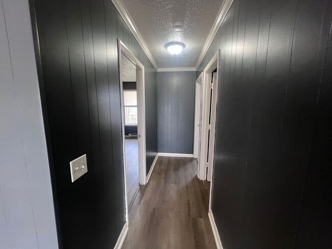 Building Photo - FIRST FULL MONTHS RENT FREE!! 2 Bedroom, 1 Bathroom Duplex in Gallatin!