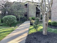 Building Photo - Belle Meade Condo for Rent!