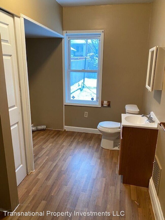 Building Photo - 3 br, 1.5 bath House - 8602 Jeffries Avenue