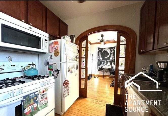 Building Photo - 3844 N Bernard St