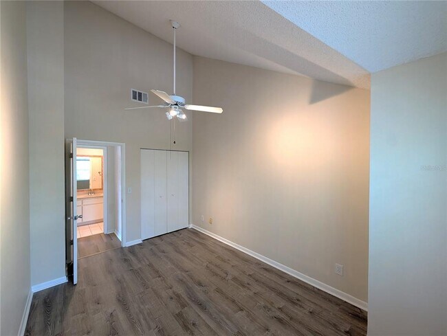 Building Photo - 3002 W Cleveland St