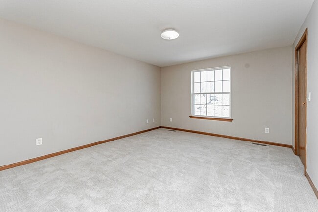 Building Photo - Please View 3D Virtual Walk-Through Before...