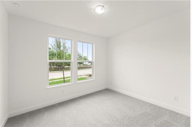 Building Photo - 2902 Hanscom St