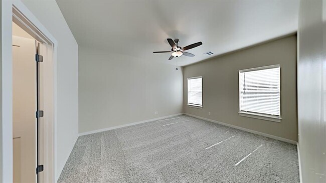 Building Photo - 9904 Glover River Dr