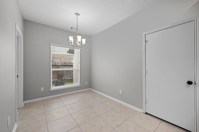 Building Photo - 1855 Silent Shore Ct