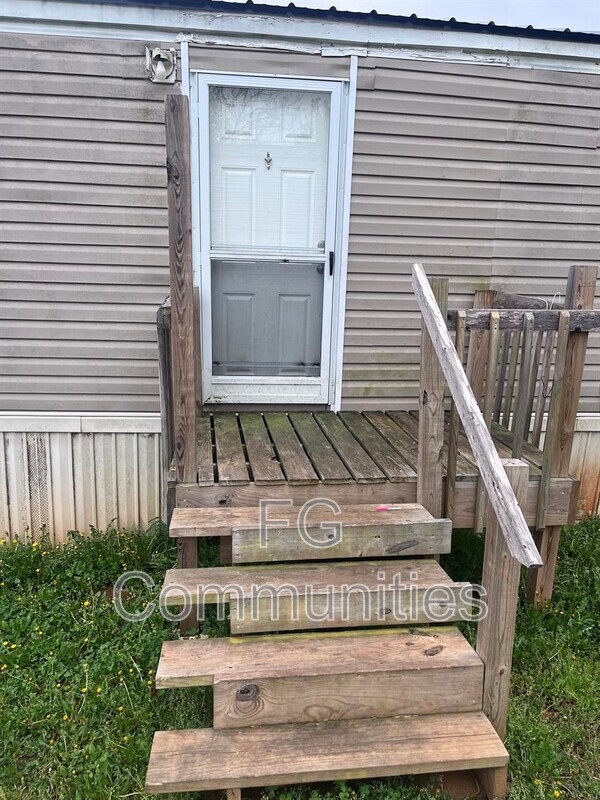 Building Photo - 1822 Willowberry Ln