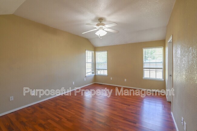 Building Photo - 1121 SW 99th Terrace