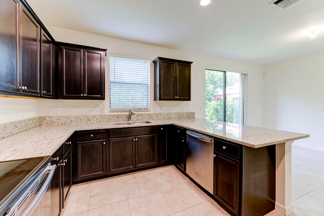 Building Photo - 4022 Devenshire Ct