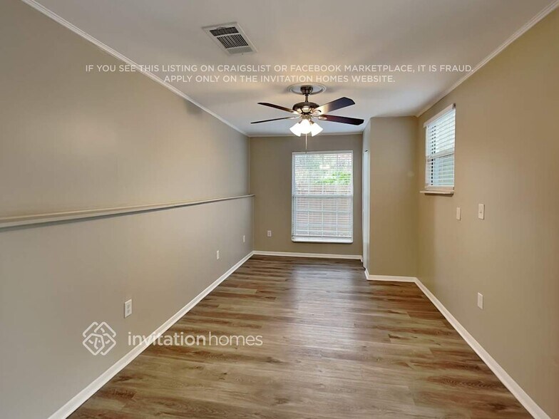 Building Photo - 7940 Evening Flower Ln